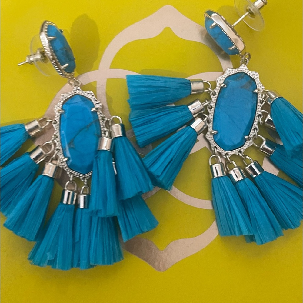 Kendra Scott Kristen earrings. Beautiful turquoise blue.